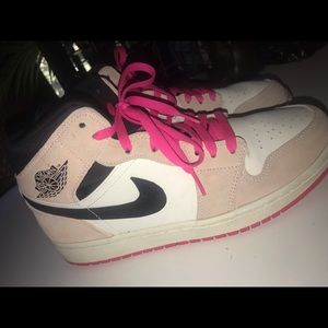 🔥 AUTHENTIC JORDAN ONE MID CRIMSON TINT EXCELLENT